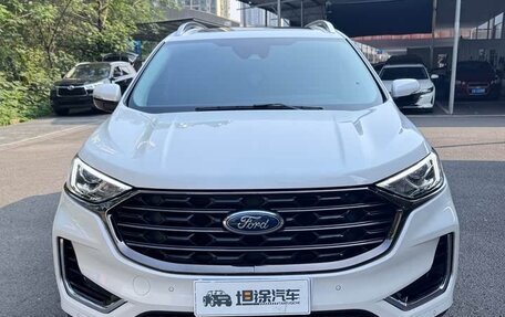 Ford Edge II рестайлинг, 2021 год, 2 450 000 рублей, 5 фотография