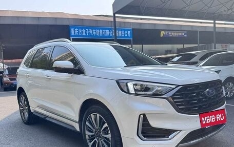 Ford Edge II рестайлинг, 2021 год, 2 450 000 рублей, 4 фотография
