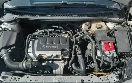 Opel Astra J, 2011 год, 850 000 рублей, 7 фотография