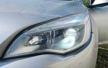 Opel Astra J, 2011 год, 850 000 рублей, 6 фотография