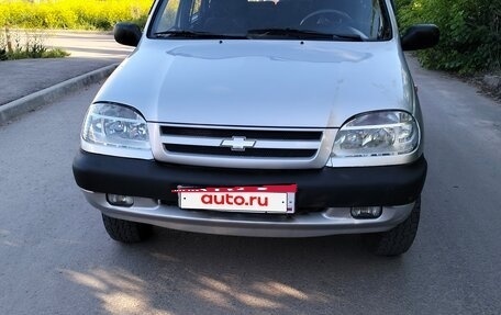 Chevrolet Niva I рестайлинг, 2008 год, 395 000 рублей, 3 фотография