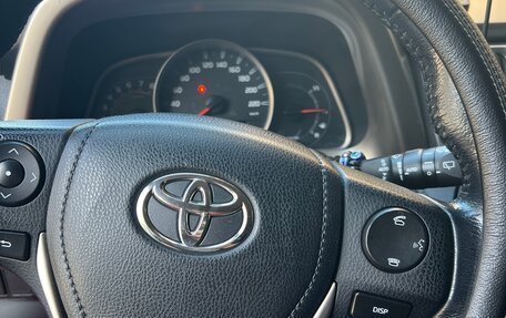 Toyota RAV4, 2013 год, 1 780 000 рублей, 2 фотография