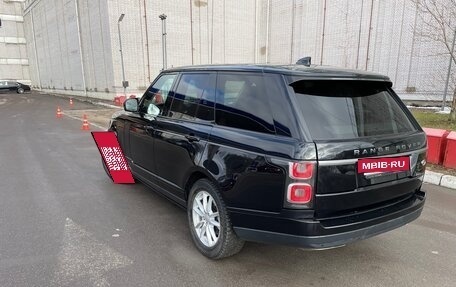 Land Rover Range Rover IV рестайлинг, 2018 год, 6 050 000 рублей, 7 фотография