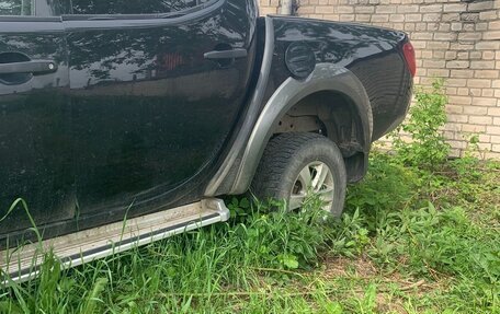 Mitsubishi L200 IV рестайлинг, 2007 год, 400 000 рублей, 3 фотография