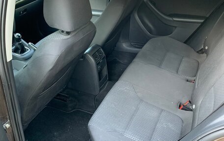 Volkswagen Jetta VI, 2012 год, 1 200 000 рублей, 5 фотография