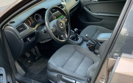 Volkswagen Jetta VI, 2012 год, 1 200 000 рублей, 6 фотография