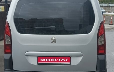 Peugeot Partner II рестайлинг 2, 2013 год, 730 000 рублей, 2 фотография
