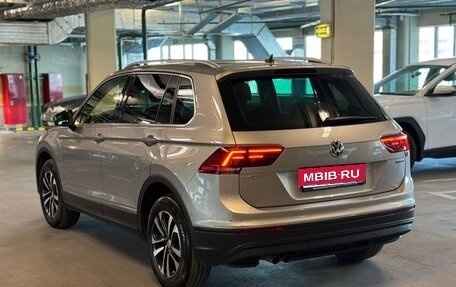 Volkswagen Tiguan II, 2019 год, 2 500 000 рублей, 11 фотография