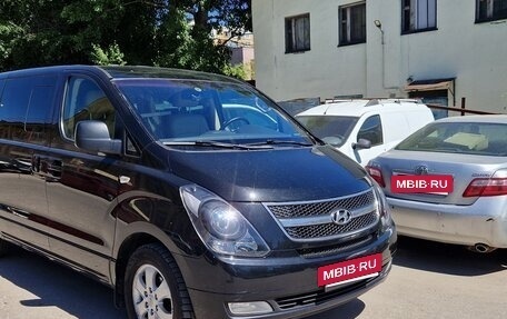 Hyundai Grand Starex Grand Starex I рестайлинг 2, 2011 год, 2 000 000 рублей, 5 фотография