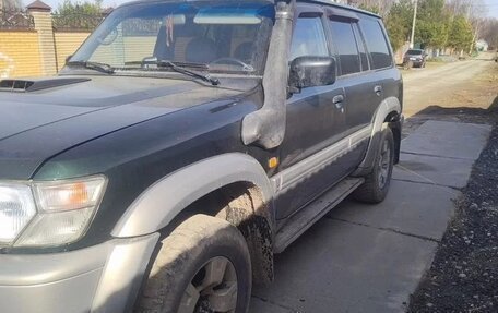 Nissan Patrol, 2000 год, 999 000 рублей, 2 фотография