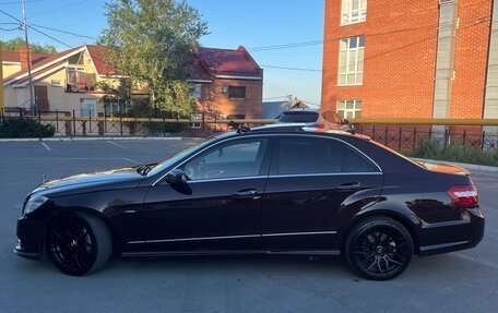 Mercedes-Benz E-Класс, 2012 год, 2 250 000 рублей, 2 фотография