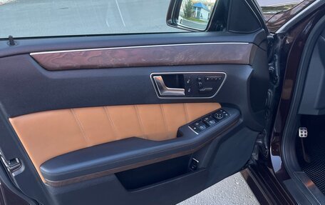 Mercedes-Benz E-Класс, 2012 год, 2 250 000 рублей, 14 фотография
