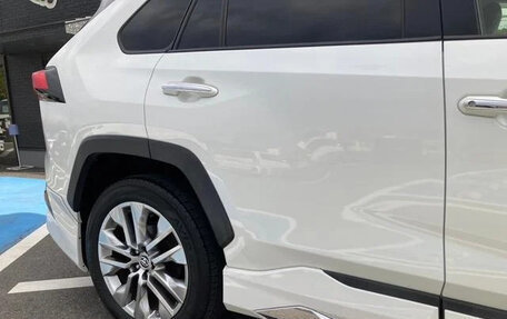 Toyota RAV4, 2021 год, 2 000 060 рублей, 7 фотография