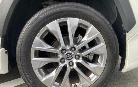 Toyota RAV4, 2021 год, 2 000 060 рублей, 18 фотография