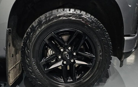 Chevrolet Silverado, 2021 год, 10 310 000 рублей, 5 фотография