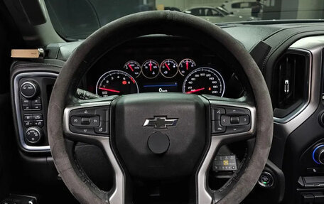 Chevrolet Silverado, 2021 год, 10 310 000 рублей, 13 фотография