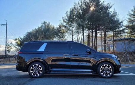 KIA Carnival, 2021 год, 2 300 200 рублей, 4 фотография