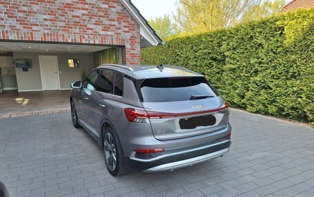 Audi Q4 e-tron, 2022 год, 4 030 000 рублей, 3 фотография