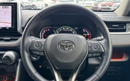 Toyota RAV4, 2021 год, 2 050 060 рублей, 14 фотография