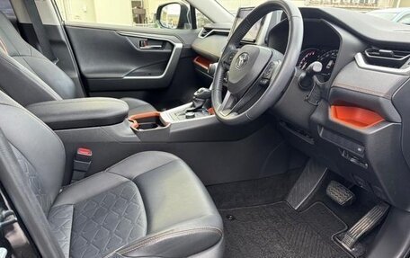Toyota RAV4, 2021 год, 2 050 060 рублей, 9 фотография