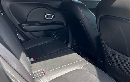 KIA Soul II рестайлинг, 2018 год, 1 750 000 рублей, 11 фотография