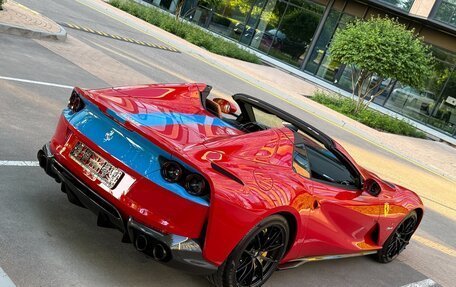 Ferrari 812, 2021 год, 74 000 000 рублей, 13 фотография