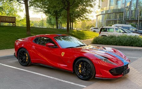 Ferrari 812, 2021 год, 74 000 000 рублей, 15 фотография