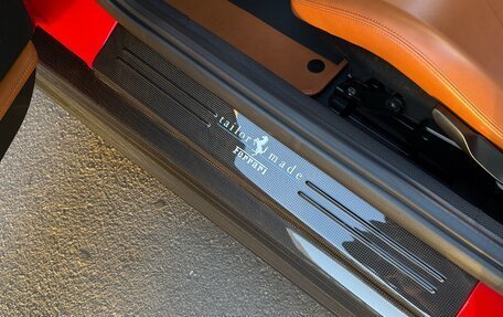 Ferrari 812, 2021 год, 74 000 000 рублей, 29 фотография