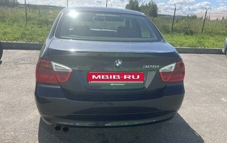 BMW 3 серия, 2007 год, 850 000 рублей, 2 фотография