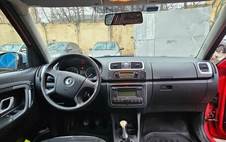 Skoda Roomster, 2008 год, 550 000 рублей, 3 фотография