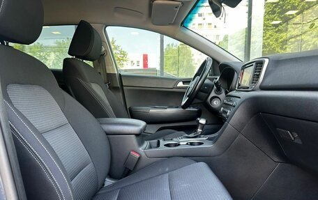 KIA Sportage IV рестайлинг, 2018 год, 2 170 000 рублей, 10 фотография