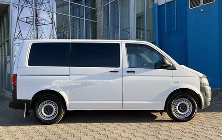 Volkswagen Caravelle T5, 2013 год, 2 449 000 рублей, 6 фотография