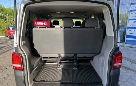 Volkswagen Caravelle T5, 2013 год, 2 449 000 рублей, 9 фотография
