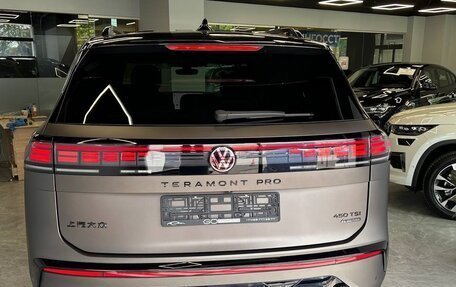 Volkswagen Teramont, 2025 год, 7 000 000 рублей, 5 фотография