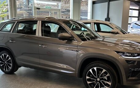 Skoda Kodiaq I, 2024 год, 4 350 000 рублей, 6 фотография
