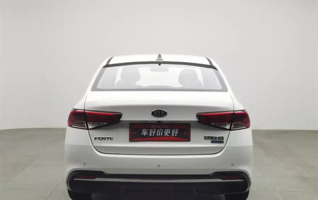 KIA Forte, 2021 год, 1 300 000 рублей, 4 фотография