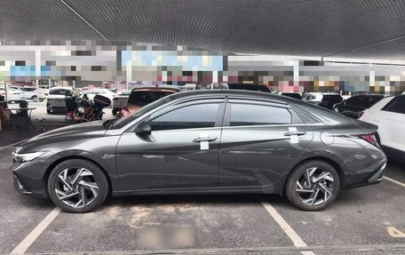 Hyundai Elantra, 2024 год, 1 675 000 рублей, 6 фотография