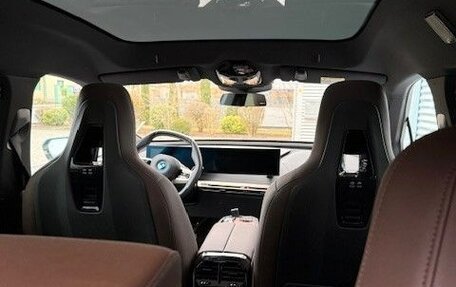 BMW iX, 2022 год, 6 000 000 рублей, 6 фотография