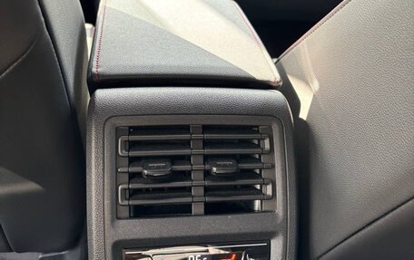 Volkswagen Golf GTI, 2022 год, 4 500 000 рублей, 17 фотография