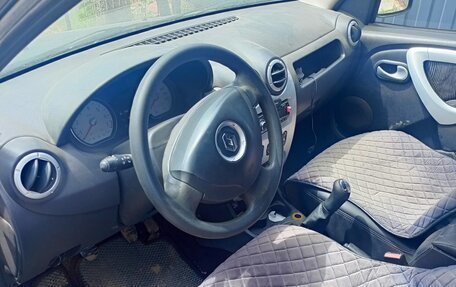 Renault Logan I, 2010 год, 370 000 рублей, 5 фотография