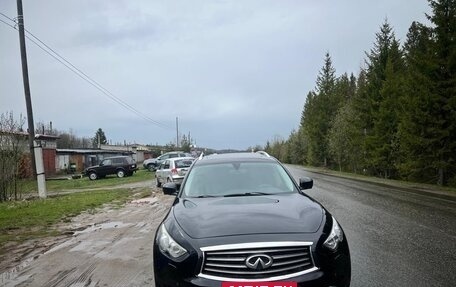 Infiniti FX II, 2012 год, 1 555 000 рублей, 14 фотография