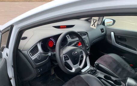 KIA cee'd III, 2014 год, 895 000 рублей, 15 фотография