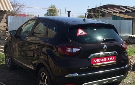 Renault Kaptur I рестайлинг, 2017 год, 1 550 000 рублей, 3 фотография