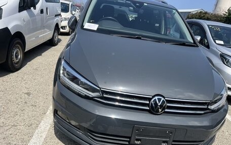 Volkswagen Touran III, 2022 год, 1 528 099 рублей, 4 фотография