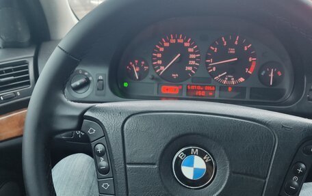BMW 5 серия, 1998 год, 650 000 рублей, 5 фотография