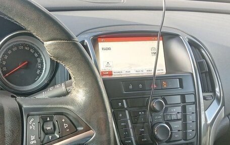 Opel Astra J, 2014 год, 920 000 рублей, 5 фотография