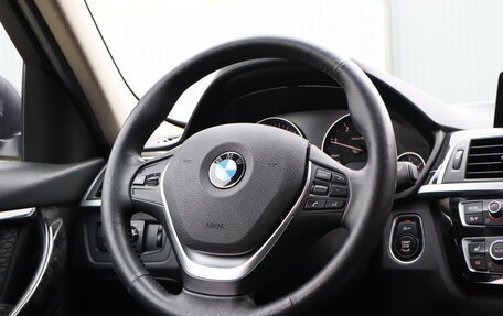 BMW 3 серия, 2016 год, 2 700 000 рублей, 17 фотография