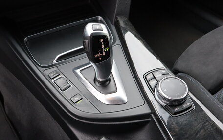 BMW 3 серия, 2016 год, 2 700 000 рублей, 23 фотография