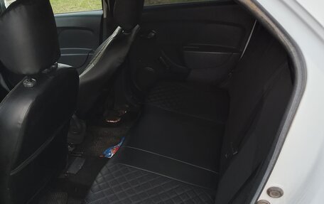 Renault Logan II, 2017 год, 370 000 рублей, 6 фотография