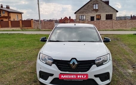 Renault Logan II, 2017 год, 370 000 рублей, 2 фотография